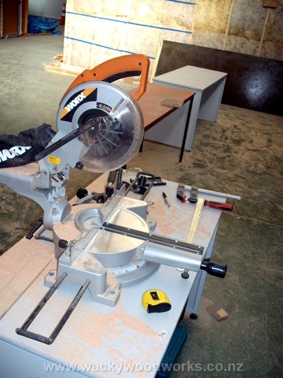 Drop saw