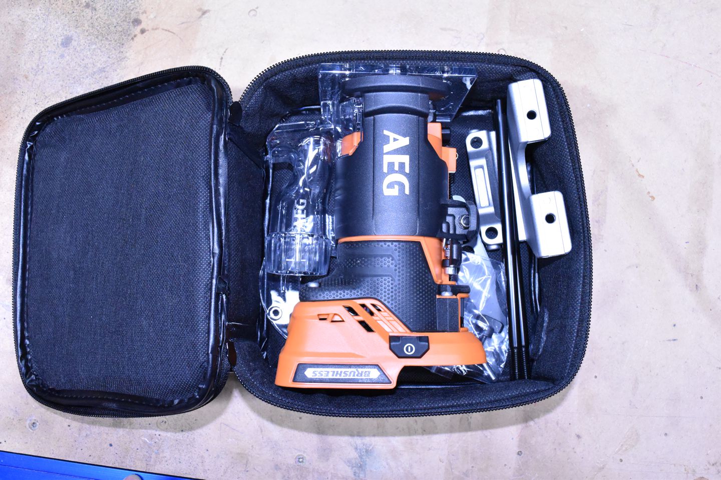 AEG Trim Router